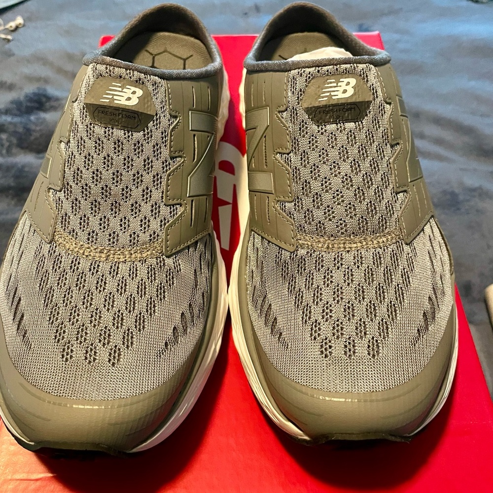 New Balance MA900GY Walking Shoes - Gray
